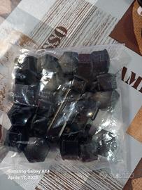 set copridadi per ruote Tesla nuovi.