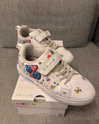 Sneaker Primigi con Grafiche Pop / Graffiti (N.35)