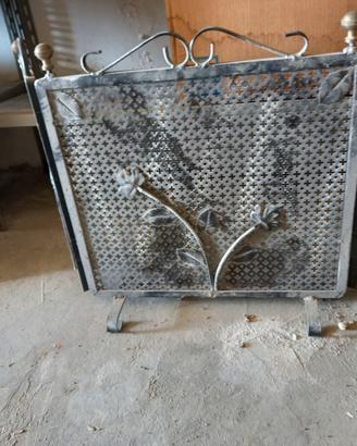Parascintille per camino in ghisa grigio martellat