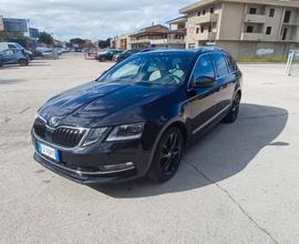 Skoda Octavia 1.5 DSG Wagon Ambition G-Tec