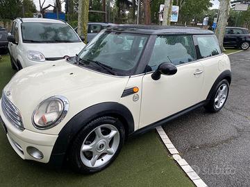 MINI Cooper D Mini 1.6 Cooper D