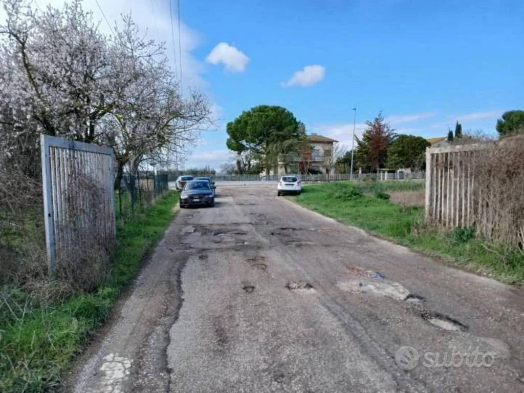 Immobile in asta di 14800 m² a Civitanova Marche - Vista 4