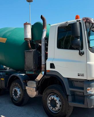 DAF CF 85.480 con betoniera IMER LT 130 ID - Motor