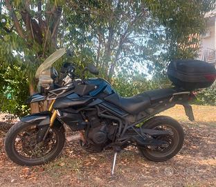 Triumph Tiger 800