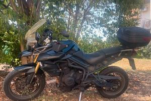 Triumph Tiger 800
