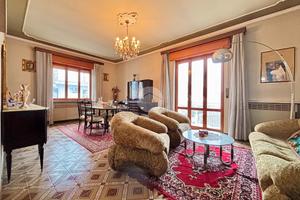 VILLA SINGOLA A SAN GIOVANNI LUPATOTO