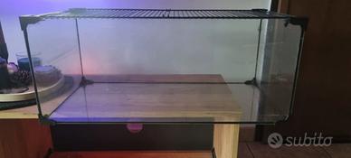 acquario con griglia superiore