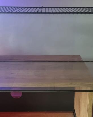 acquario con griglia superiore