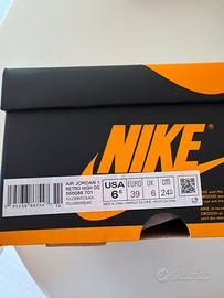 NIKE AIR JORDAN 1 RETRO HIGH OG 555088 701