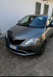 Lancia ypsilon , 61000 Km