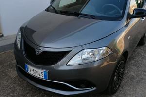 Lancia ypsilon , 61000 Km