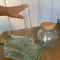 Barattoli in vetro sagoma auto e orcio più bottigl