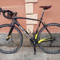 bici corsa Specialized carbonio