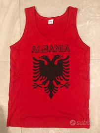 Canotta e cappellino