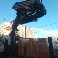 Autogruista C-E con CQC.60TON Patentino
