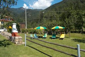ULTIMA D'AGOSTO 7/8 p CASA con GIARDINO valdifiemm