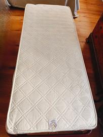 Materasso singolo con molle