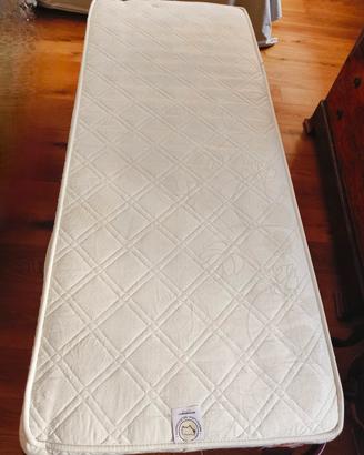 Materasso singolo con molle