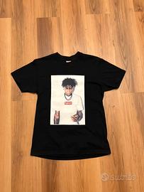T-Shirt Supreme