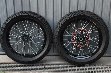 Cerchioni da flat track nuovi