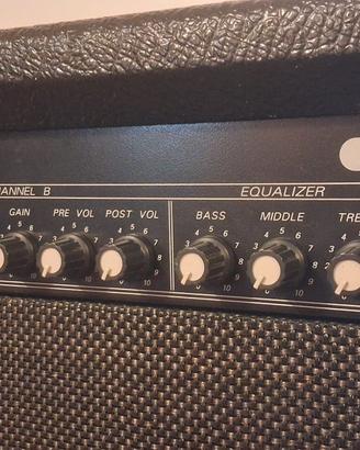 ROLAND ST - 50 Amplificatore per Chitarra