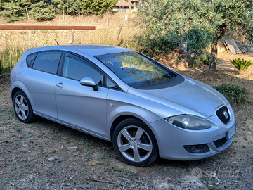 Seat Leon 2.0 tdi 140cv sport