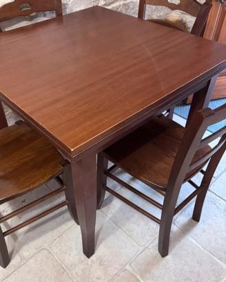 tavolo in legno 