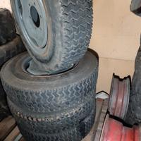 pneumatici con cerchio 10.5-20/10-20 unimog