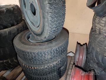 pneumatici con cerchio 10.5-20/10-20 unimog