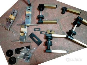 Maniglie e Accessori per Infissi Alluminio