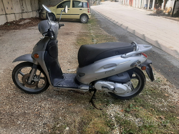 Kymco people 125