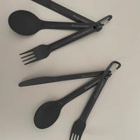 N.2 set posate da trekking