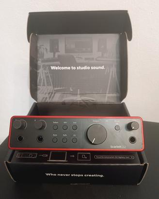 Scheda audio Focusrite Scarlett 2i2 4th gen