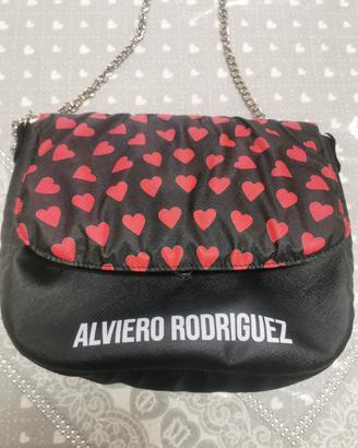 Borsa a tracolla Alviero Rodriguez con cuori 
