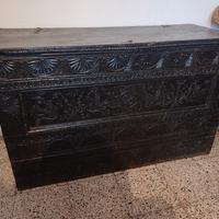 Cassapanca Sarda Antica dell'800 in Castagno