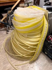 Materiale nuovo per impianto a pavimento Daikin