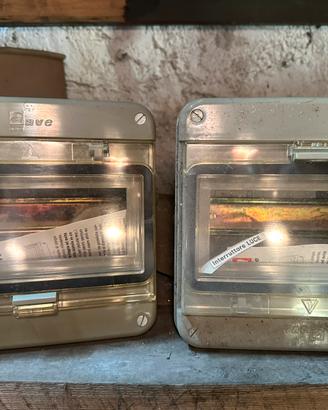 Coppia Quadri Elettrici AVE Vintage PIM 526