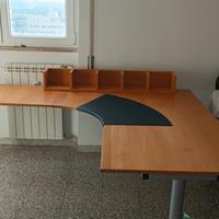 scrivania angolare Ikea galant 