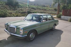 Mercedes -Benz 240 d