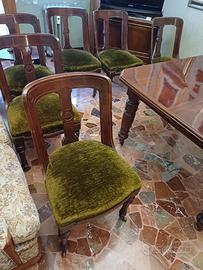 Tavolo di antiquariato allungabile e 6 sedie