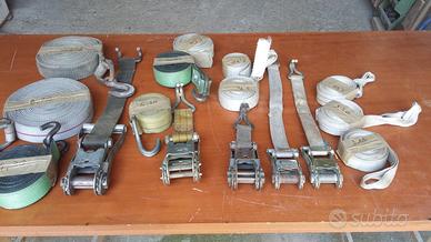 Cinghie e cricchetti