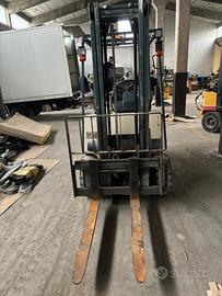 Carrello elevatore nissan 25 qli
