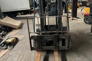 Carrello elevatore nissan 25 qli