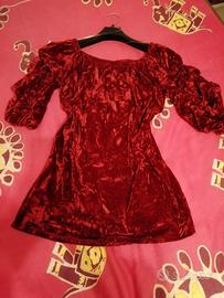 vestito in ciniglia rosso