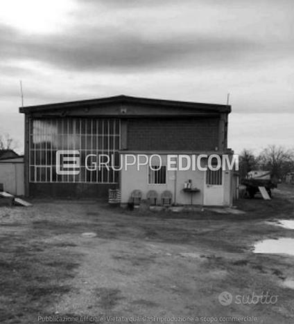 Locale, Torre de' Negri.