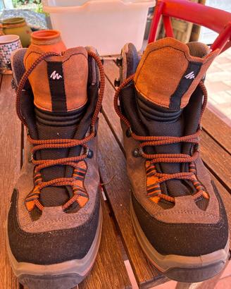 Scarponcino waterproof Quechua 42