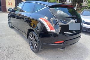 Lancia dela 1.6 met 120cv 2013 Momodesign