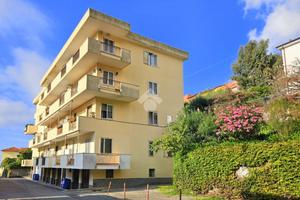 BOX A SANTO STEFANO AL MARE