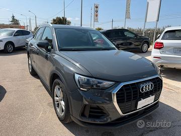 Audi Q3 35 TDI S tronic Business