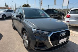 Audi Q3 35 TDI S tronic Business